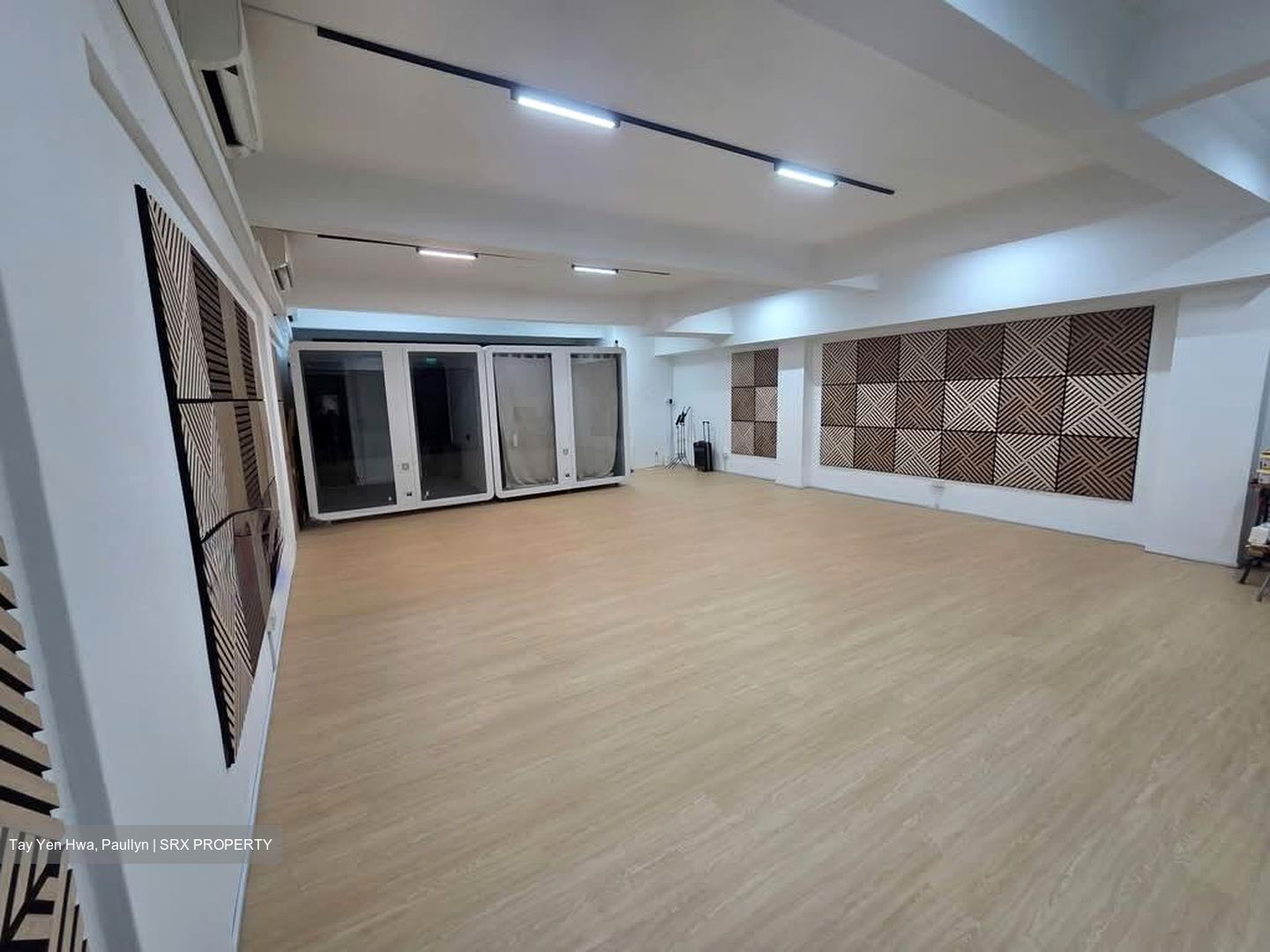 JK Building (D21), Shop House #579584501